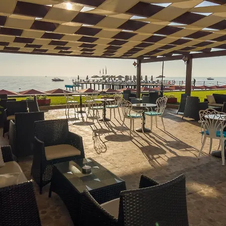 Hotel Aqi Hydros Club 5*